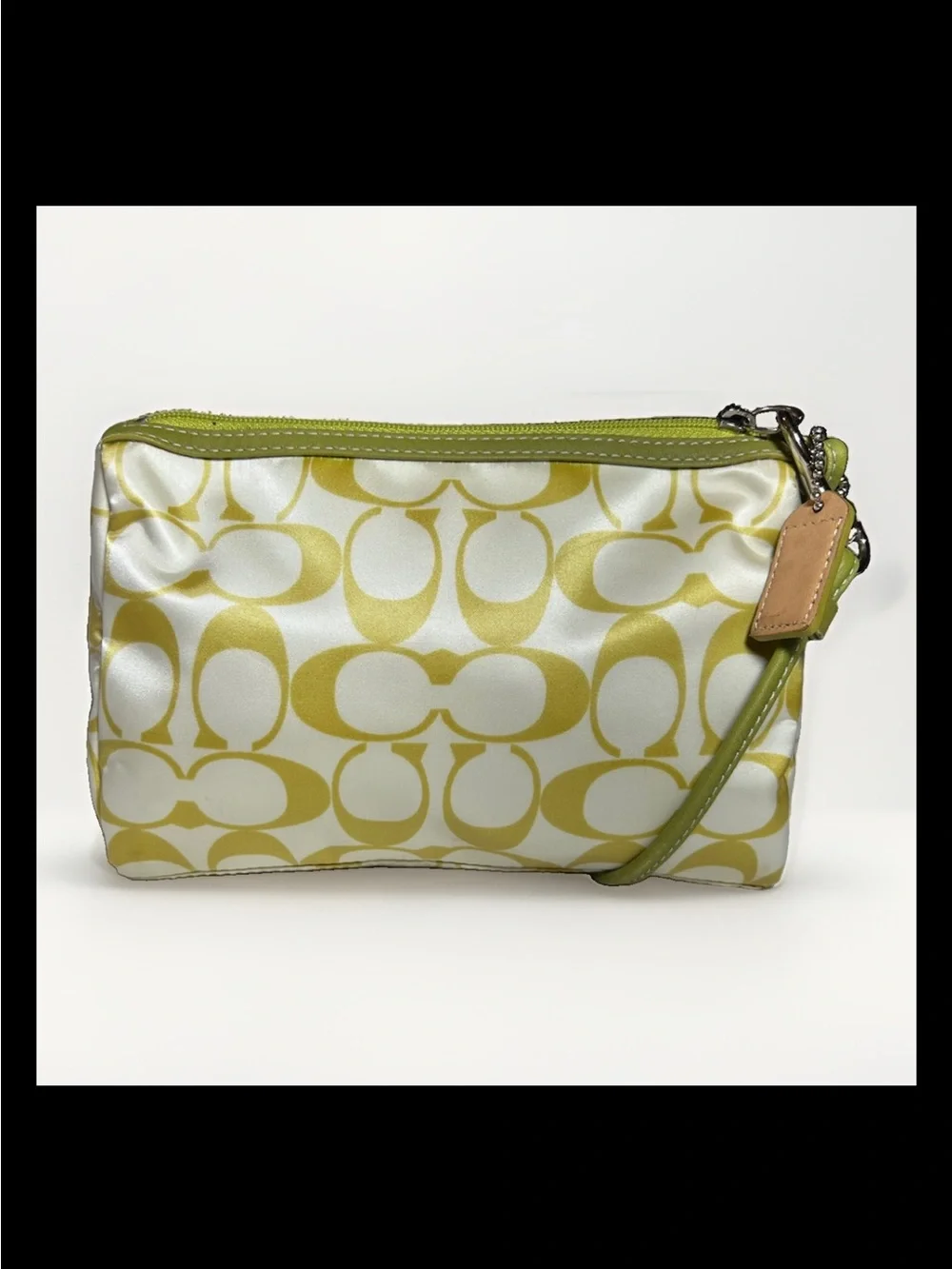 Coach Heritage Signature Sateen Front Snap Pocket Wristlet, 2004 Style: (#42384)